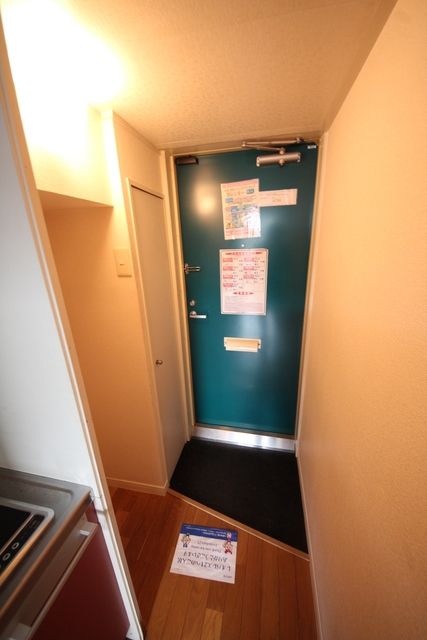 玄関　★見学希望等はタウンハウジング中央林間店までお気軽に♪★