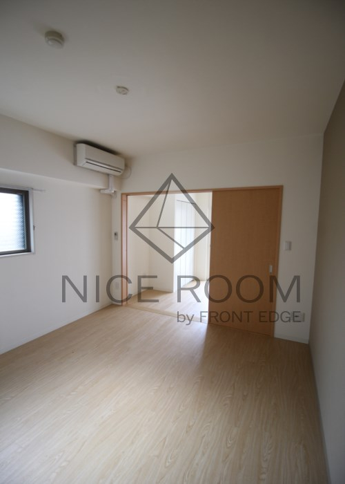 居室・リビング　ルーエ桜川　リビング