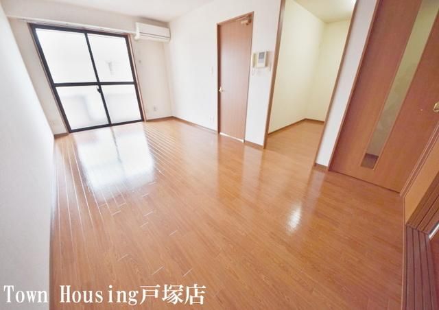 居室・リビング　★★柔らかいお色味のフローリング★★