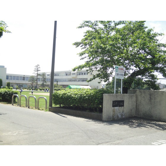 小学校　安曇野市立三郷小学校（小学校）まで1731m