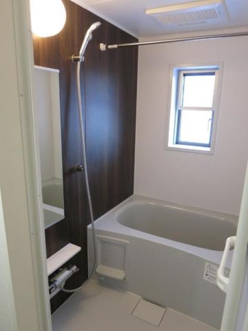 バス・シャワールーム　お風呂です