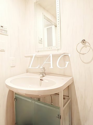 洗面設備　洗面台です。