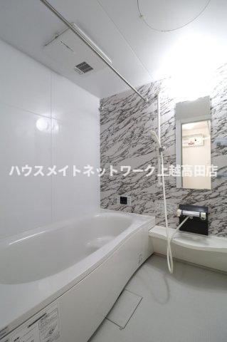 バス・シャワールーム　追焚機能付・１坪風呂