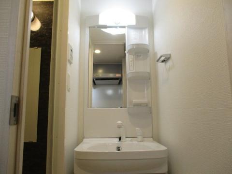 洗面設備　洗髪洗面化粧台