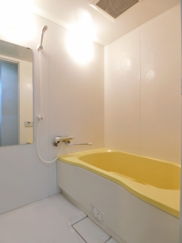 バス・シャワールーム　図面と現状に相違がある場合には現状を優先