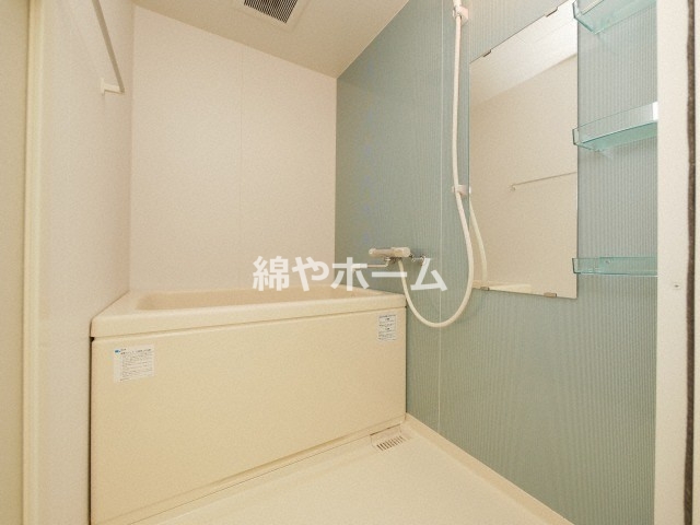 バス・シャワールーム　お風呂です