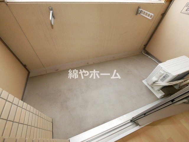 バルコニー　広々としたバルコニーです