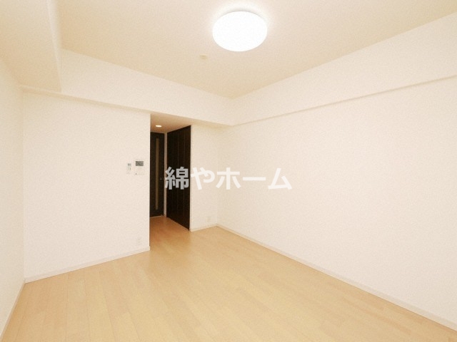 居室・リビング　ゆったりした洋室です