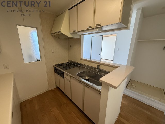 キッチン　コンロ3口で家事効率もＵＰできます♪