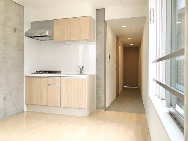 居室・リビング　※別部屋の参考写真です。