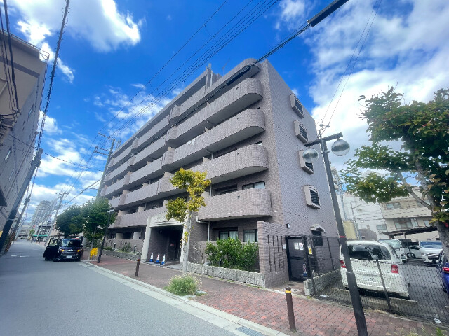 建物外観　きれいな外観