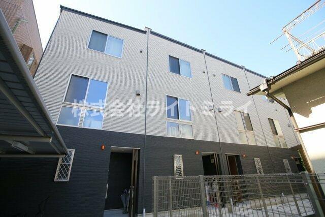 建物外観　?