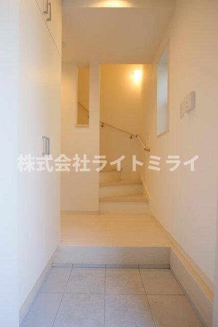 玄関　?