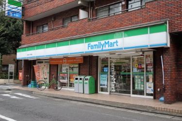 コンビニ　ファミリーマート 川崎KSP前店（コンビニ）まで517m