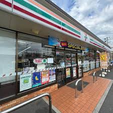 コンビニ　セブンイレブン岡山三門東町店（コンビニ）まで155m