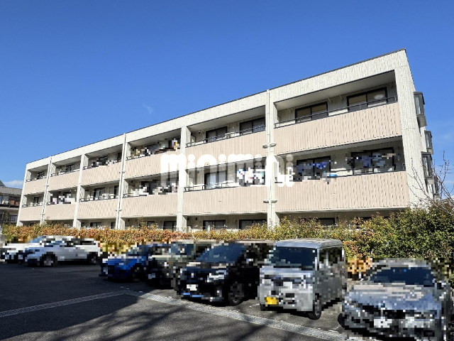 建物外観　閑静な住宅街にあります