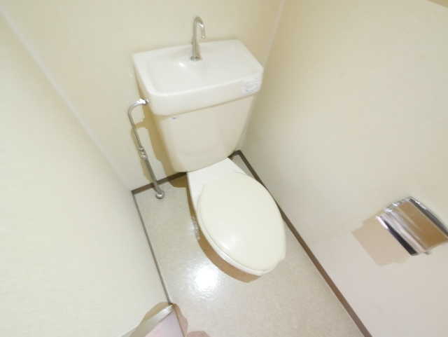 トイレ　★清潔感のあるトイレです★