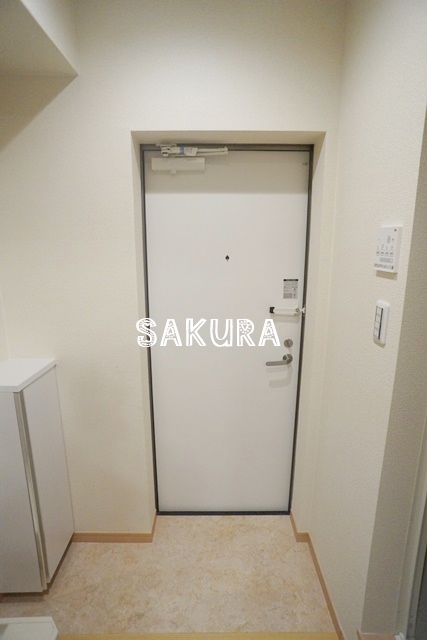 玄関　便利なカウンター型シューズボックス♪