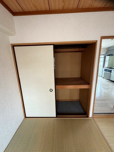 収納　和室・押入れ＊ハウスクリーニング前