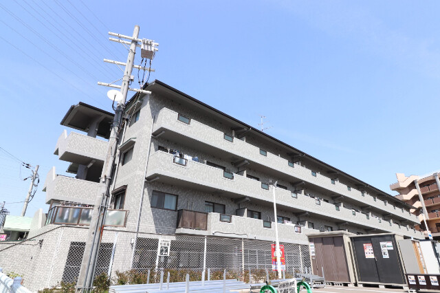 建物外観　綺麗な外観です