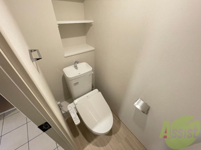 トイレ　トイレは、嬉しいウォシュレット付きです。