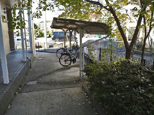 その他共有部分　駐輪場　原付＆自転車のみ駐輪可能