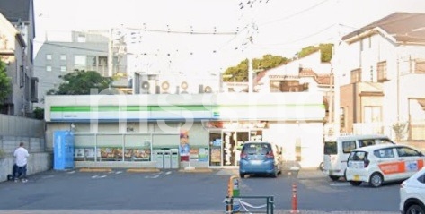 コンビニ　ファミリーマート南長崎五丁目店（コンビニ）まで288m