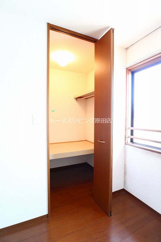 収納　207号室写真