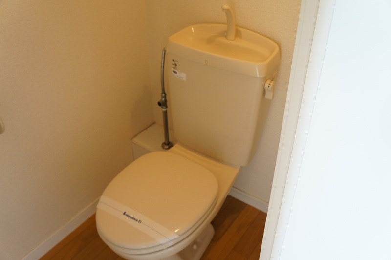 トイレ　清潔感のあるトイレです。
