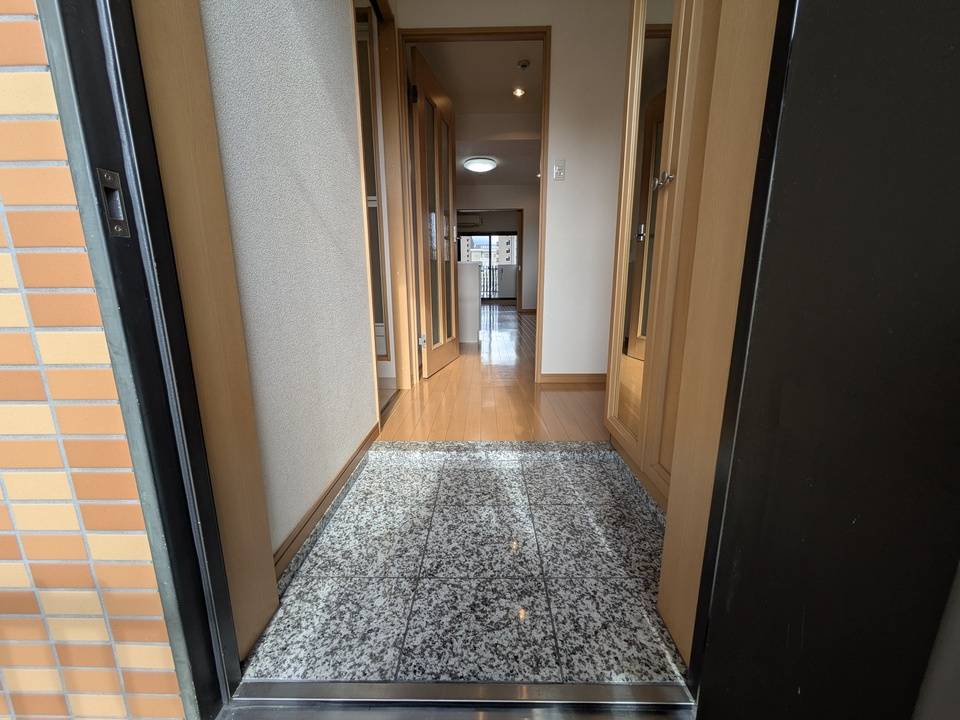 玄関　玄関