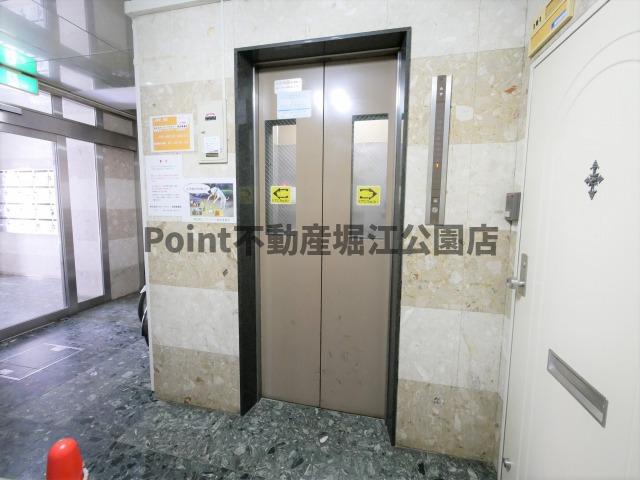 地下鉄御堂筋線 大国町駅 徒歩4分 9階建 築39年の外観写真