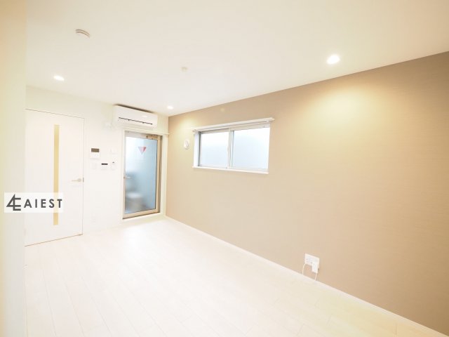 居室・リビング　☆ホワイト基調のきれいなお部屋☆　※同一仕様写真