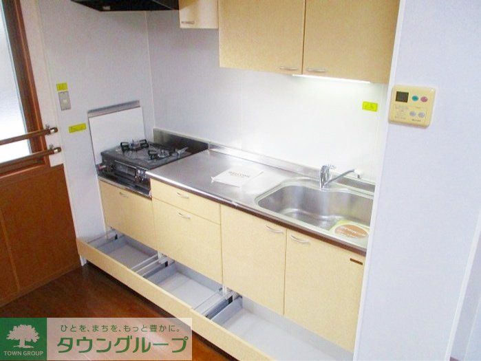 キッチン　お問合せはタウンハウジングまで！※現地待合わせ相談可能