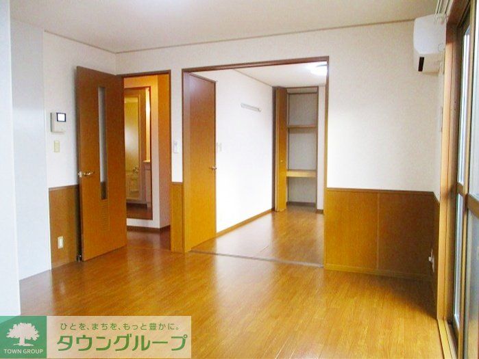 居室・リビング　お問合せはタウンハウジングまで！※現地待合わせ相談可能