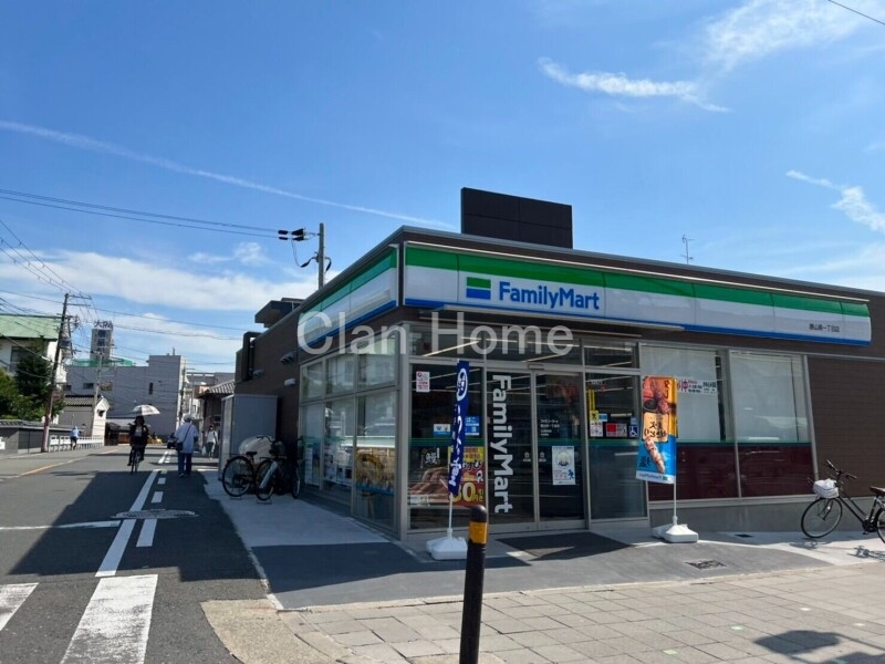 コンビニ　ファミリーマート勝山南一丁目店（コンビニ）まで466m