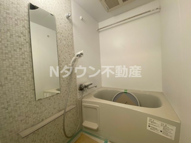 バス・シャワールーム　ゆったり過ごせるお風呂です