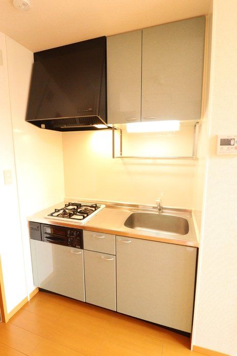 キッチン　お問い合わせはタウンハウジング
