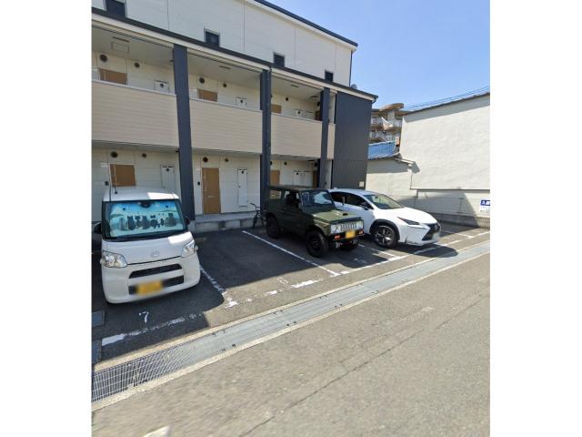 駐車場　駐車場