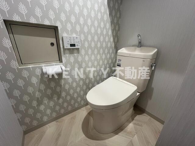 トイレ　シンプルで使いやすいトイレです