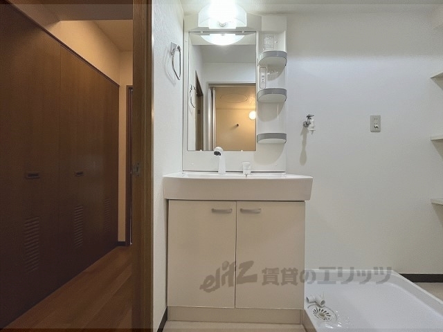 インペリアル花屋敷の内装写真