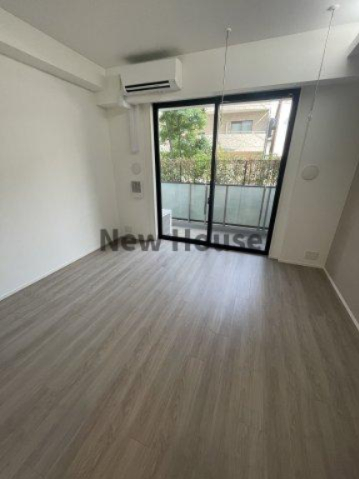 居室・リビング　※同タイプ別部屋です。