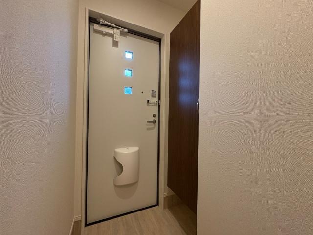 玄関　玄関（イメージ）