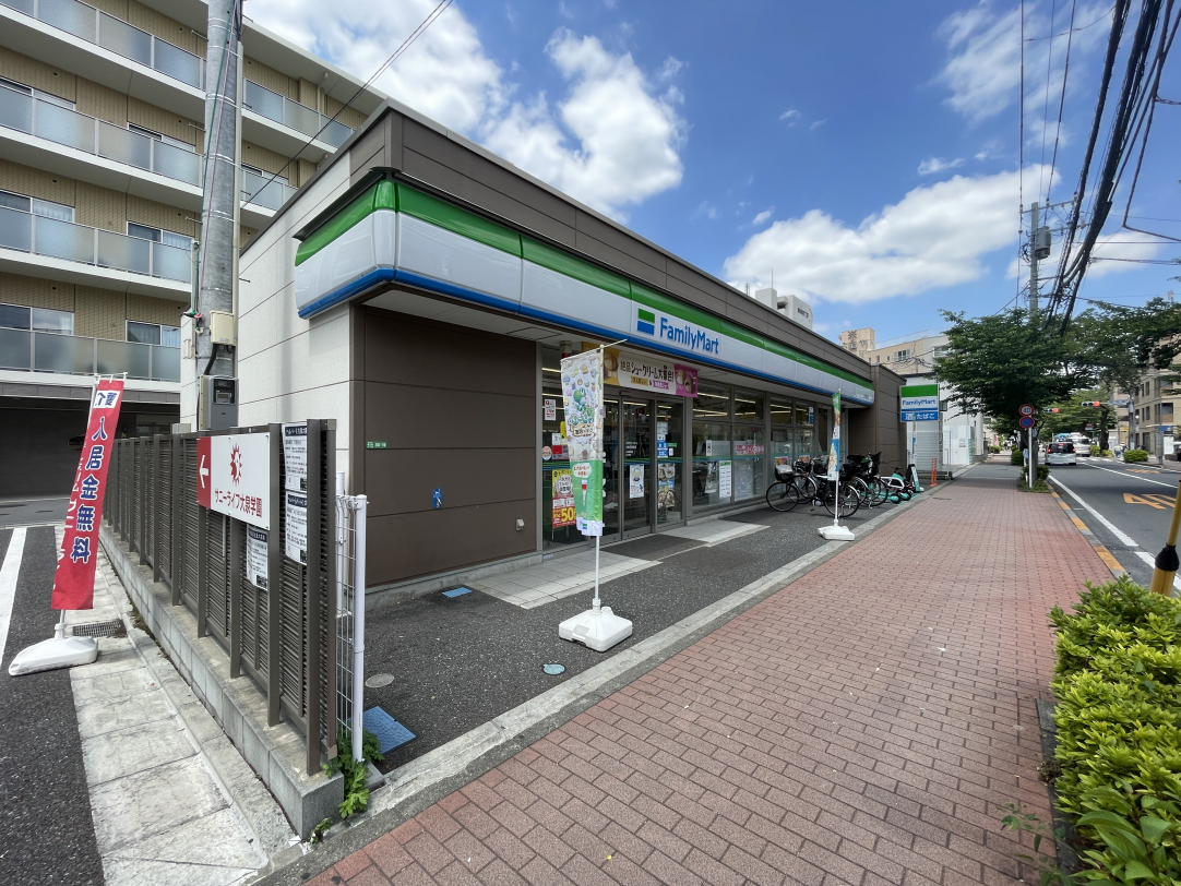 コンビニ　ファミリーマート 大泉学園橋店（コンビニ）まで356m