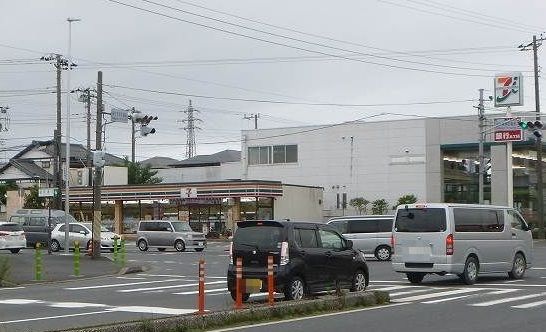 コンビニ　セブンイレブン袖ケ浦福王台店（コンビニ）まで700m
