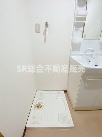 その他設備　室内洗濯機置き場もございます♪
