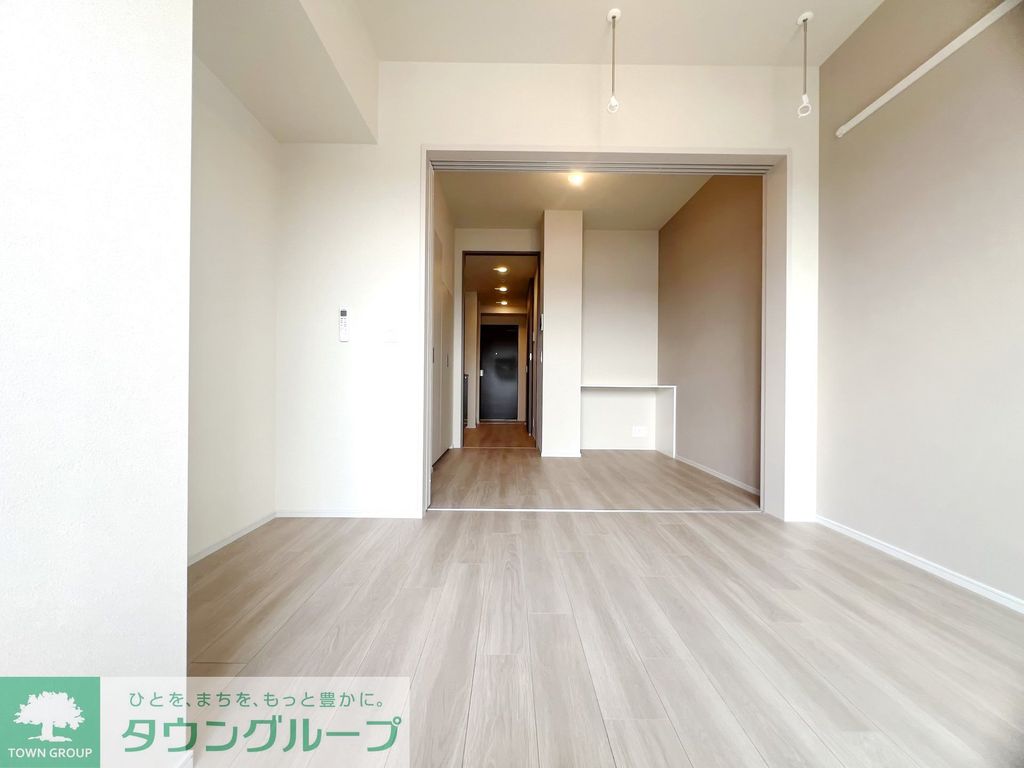 居室・リビング　お問合せは(株)タウンハウジング東京へ