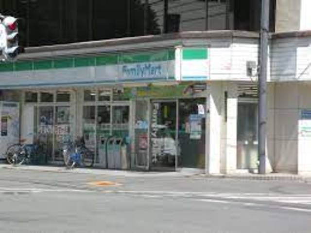 コンビニ　ファミリーマート豊里店（コンビニ）まで262m