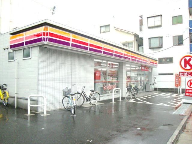 コンビニ　サークルＫ（コンビニ）まで165m