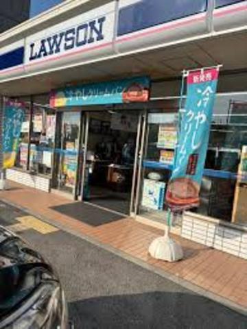 コンビニ　ローソン　加古川鶴池店（コンビニ）まで831m