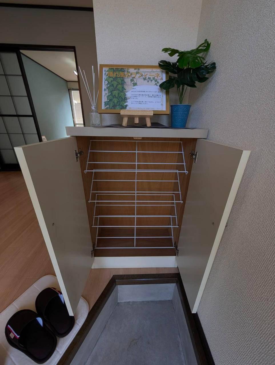 玄関　靴箱もたくさん入りそう。